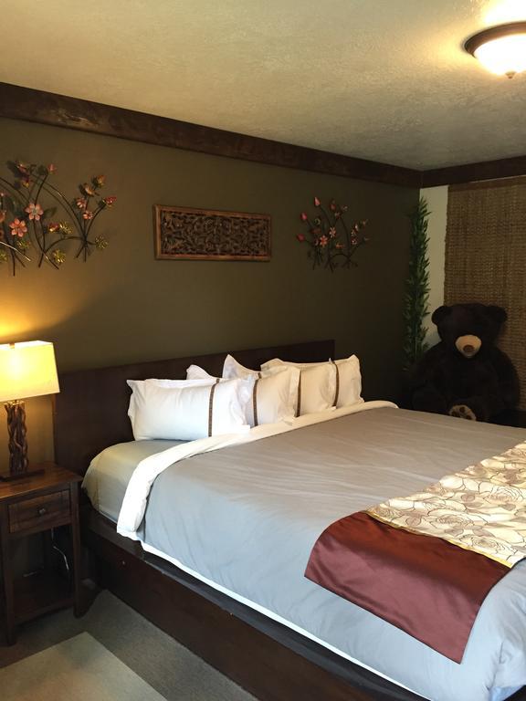 Tao'S Inn West Yellowstone Exterior foto