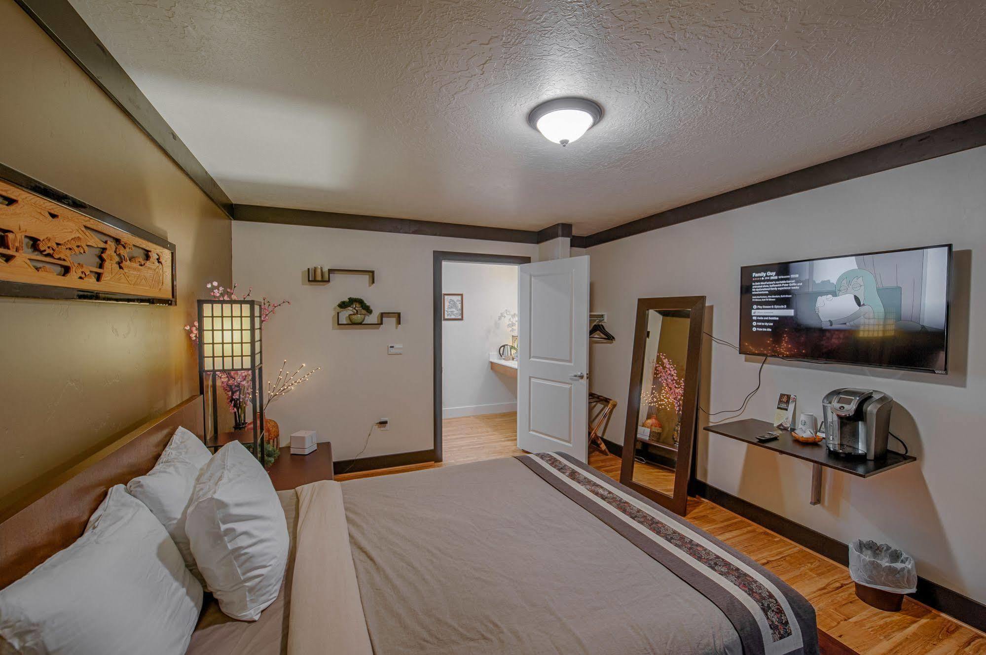 Tao'S Inn West Yellowstone Exterior foto
